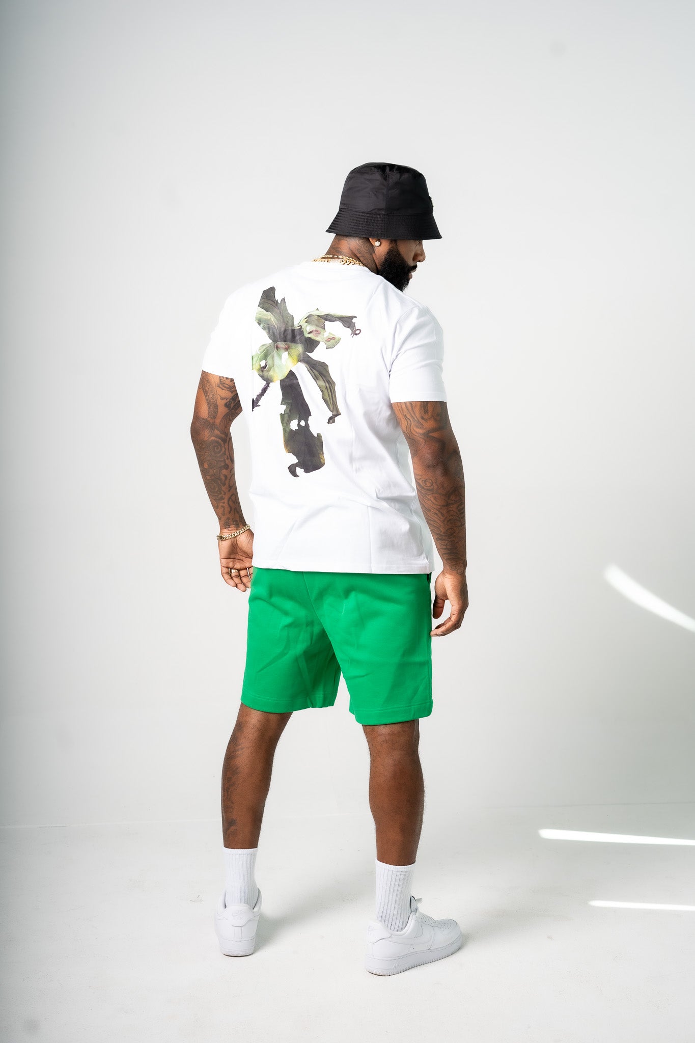 Earth Worm Graphic Tee