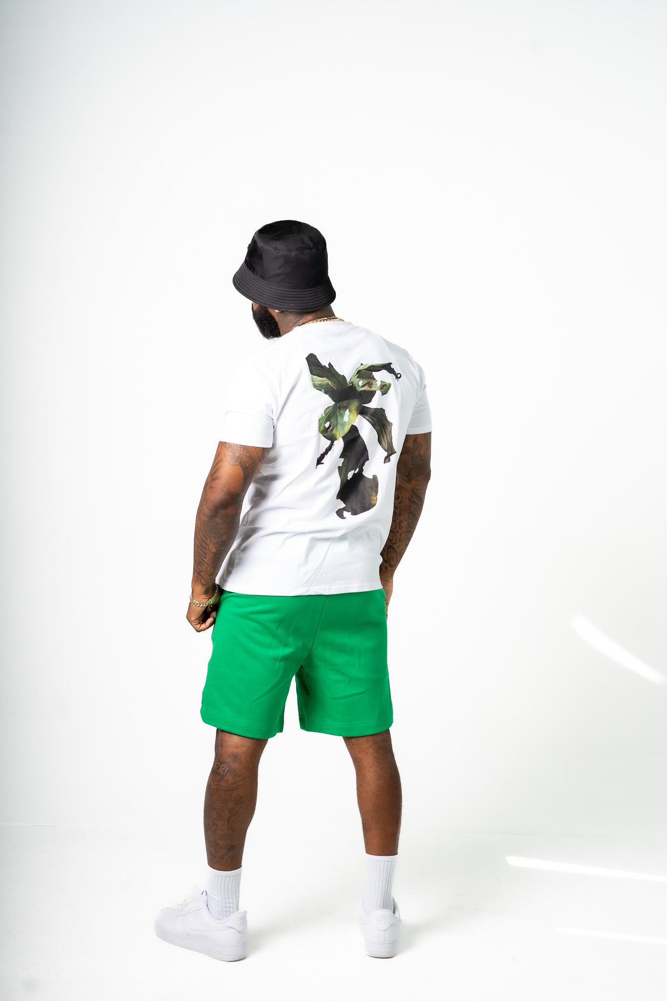 Earth Worm Graphic Tee