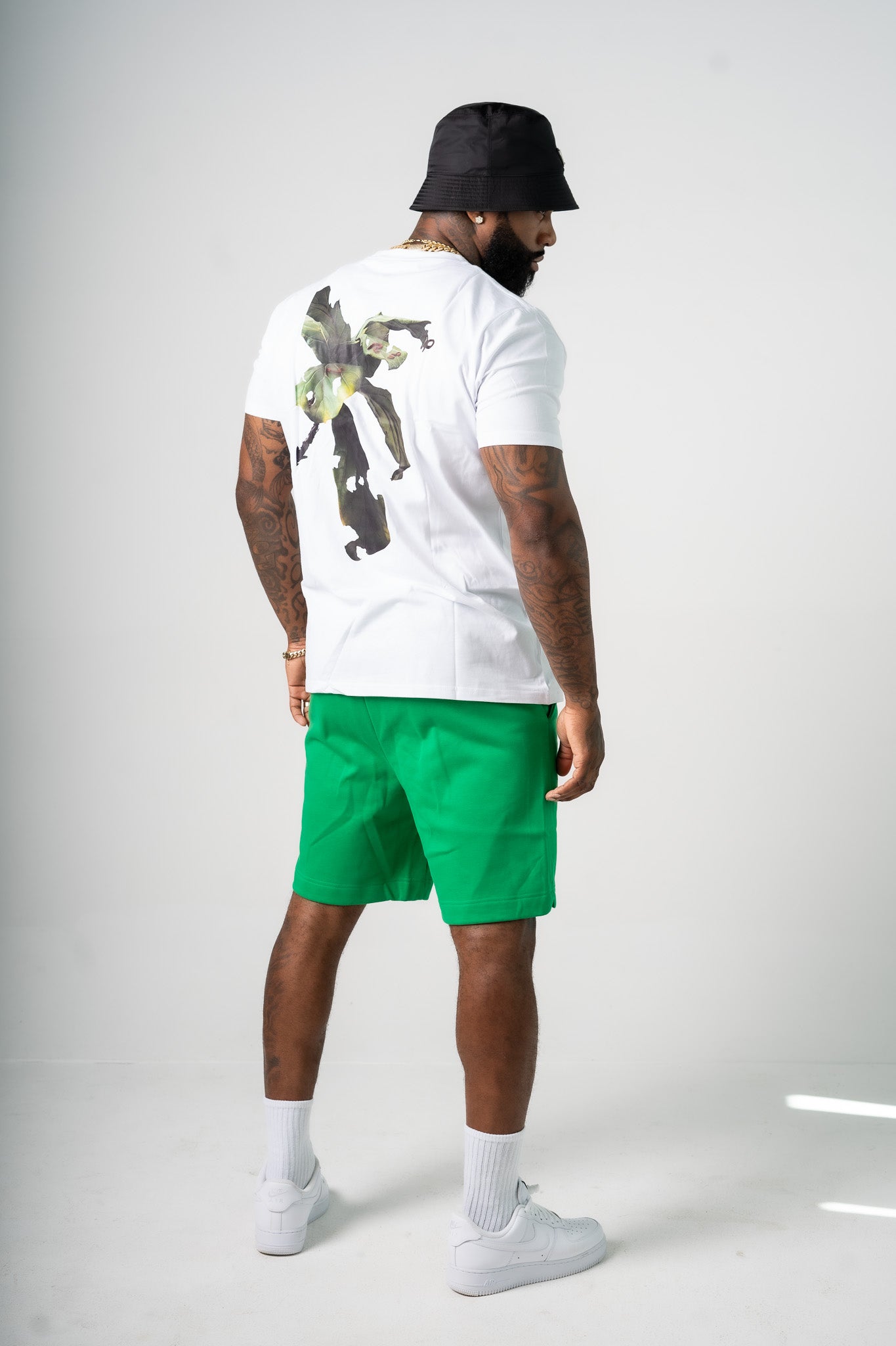 Earth Worm Graphic Tee